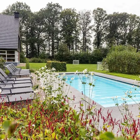 Achterhoek With Heated Pool Prázdninový dům Aalten